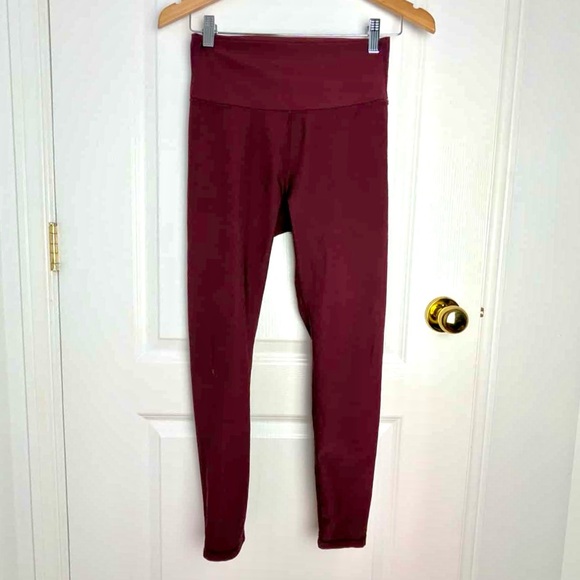 Willo Pants - WILLO High-Waisted Leggings Burgundy Ribbed – Women’s Medium